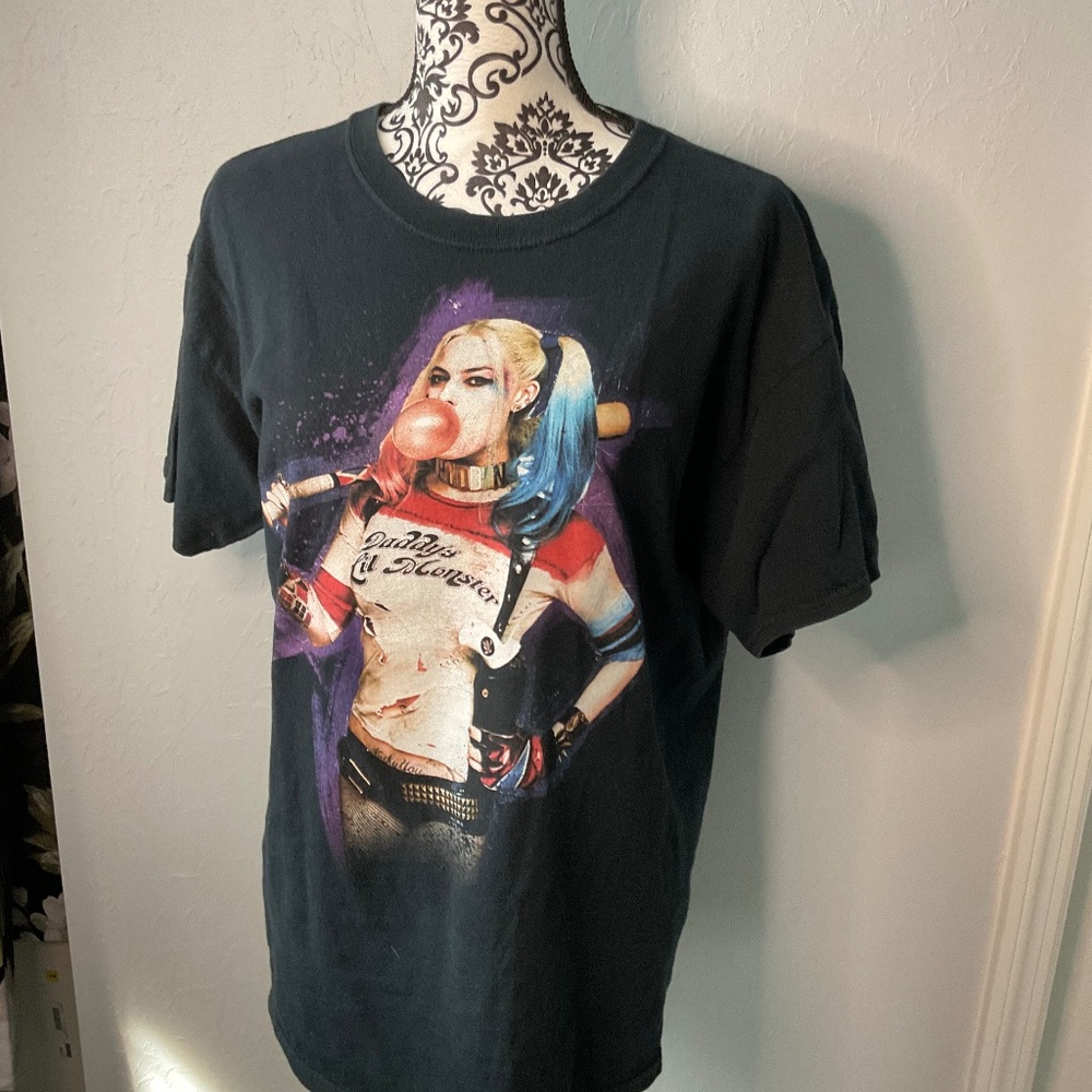 Harley Quinn- suicide squad.